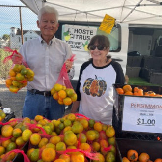 lhost-famil-farm-citrus-vendor-330x330.jpg